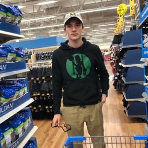 Meet your Posher, Kameron